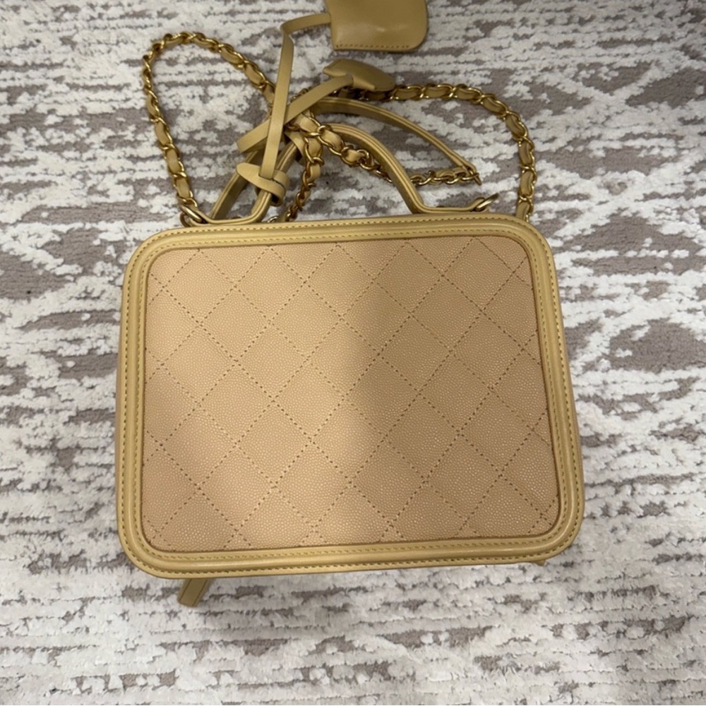 Vanity case purse